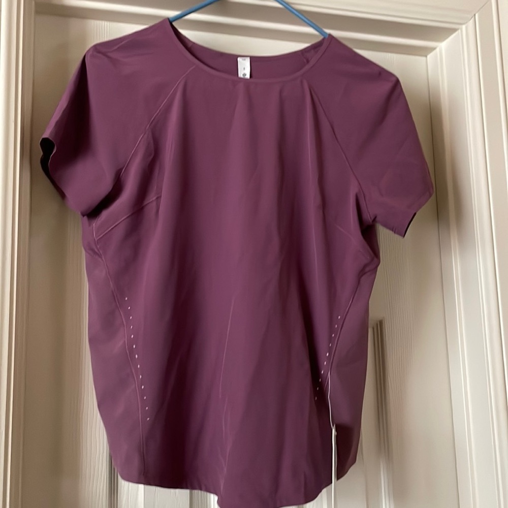 Lululemon lightweight stretch run short sleeve plum top
